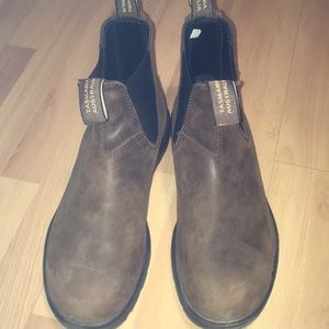 Blundstone boots lightly worn